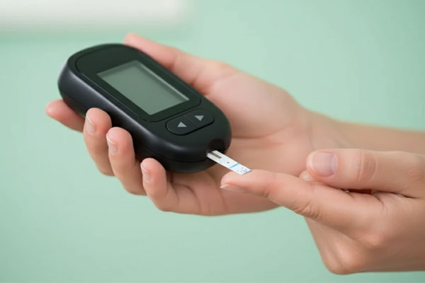 نکات-نگهداری-و-پشتیبانی-فنی اجاره دستگاه تست قند خون